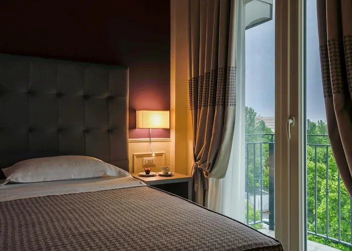 Savoia Hotel Regency